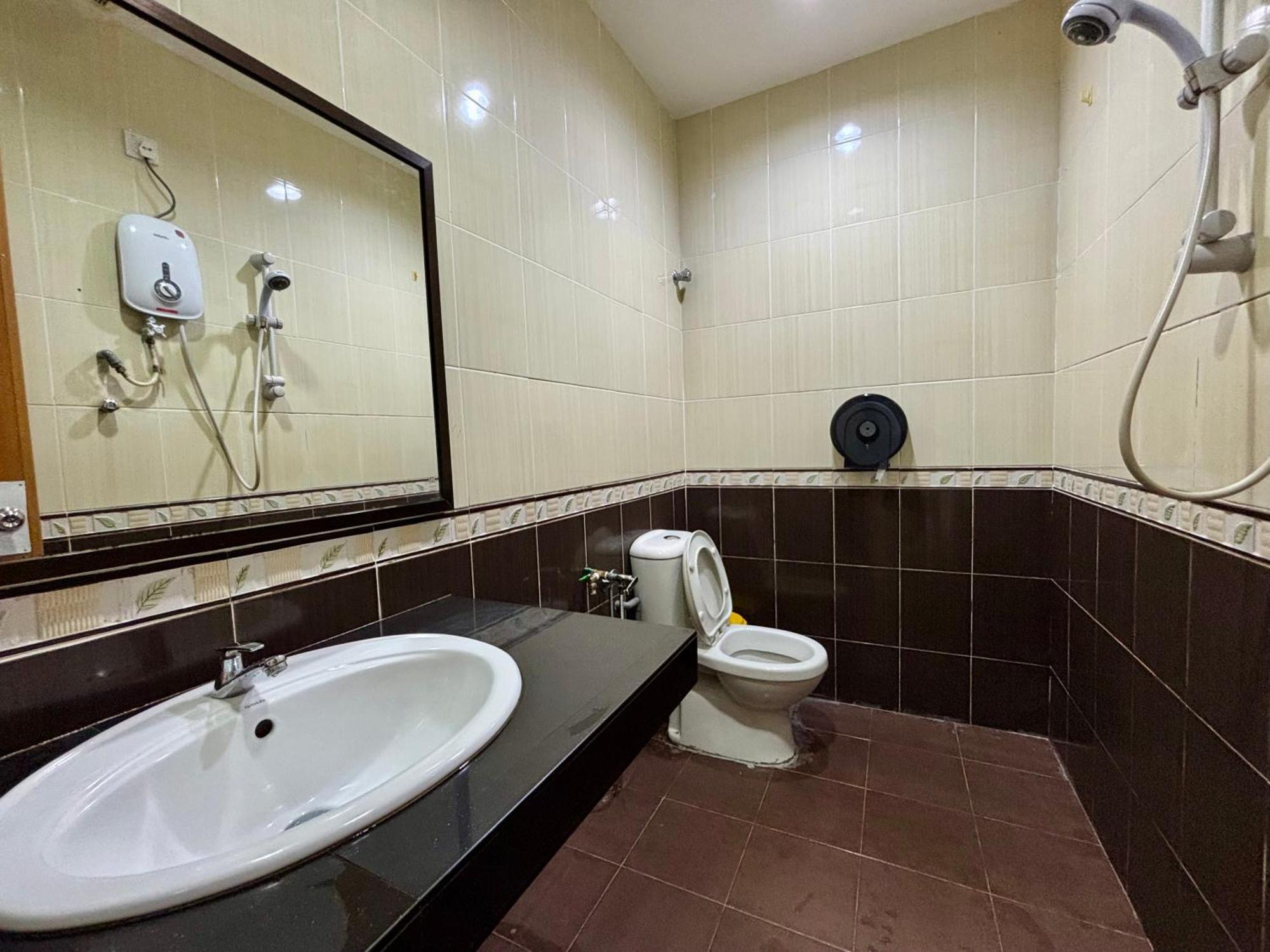 Meng Meng Guesthouse 콴탄 외부 사진