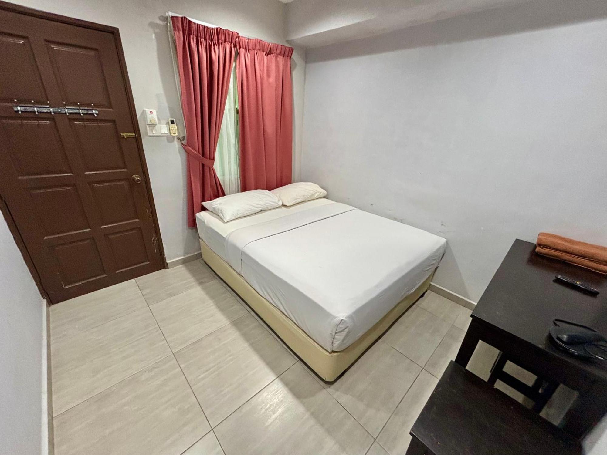 Meng Meng Guesthouse 콴탄 외부 사진